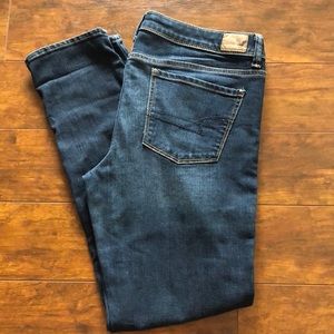 W12 AMERICAN EAGLE SKINNY JEANS